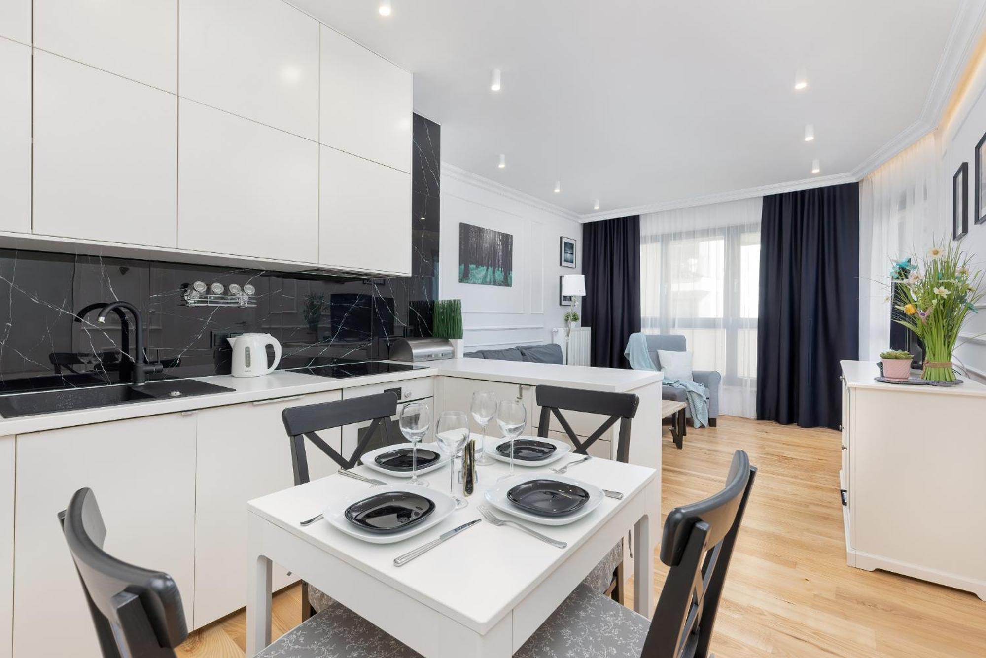 Metro Plocka Exquisite Apartments By Noclegi Renters Varšava Exteriér fotografie